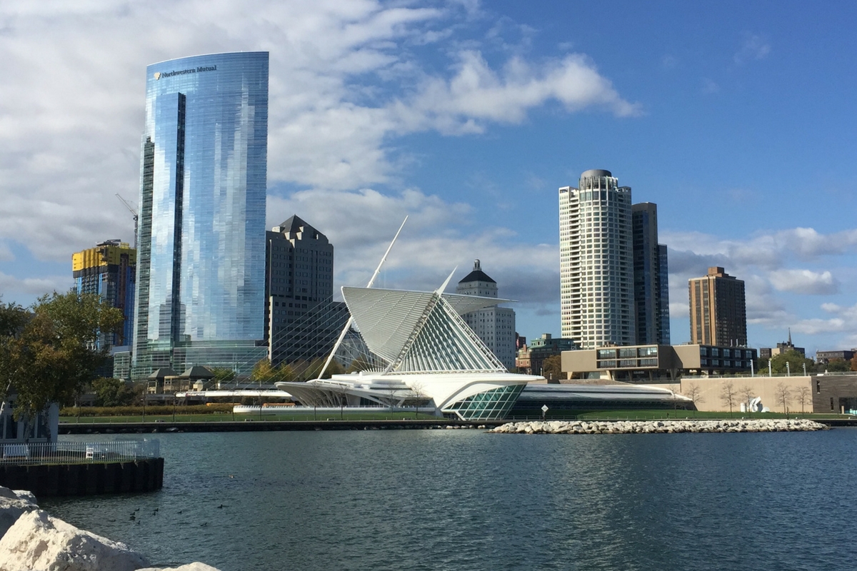 places to visit downtown milwaukee